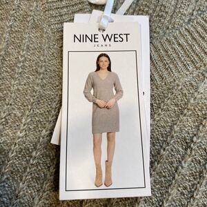 Nine West Jeans Ribbed Sweater Dress Light Olive Heather V Neck Size Small NWT